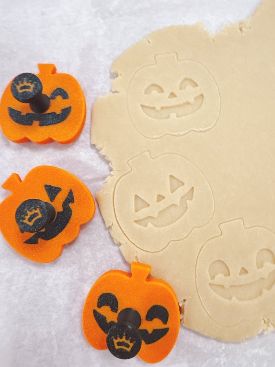 Make and Decorate Easy Mini Jack-o-Lantern Cookies - The Cookie Countess