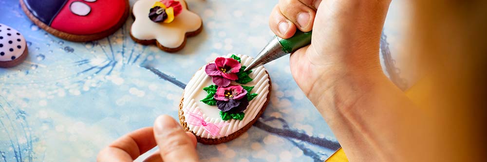 Piping Tips for Cookie Decorating