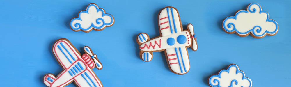 picture of airplane shaped cookies