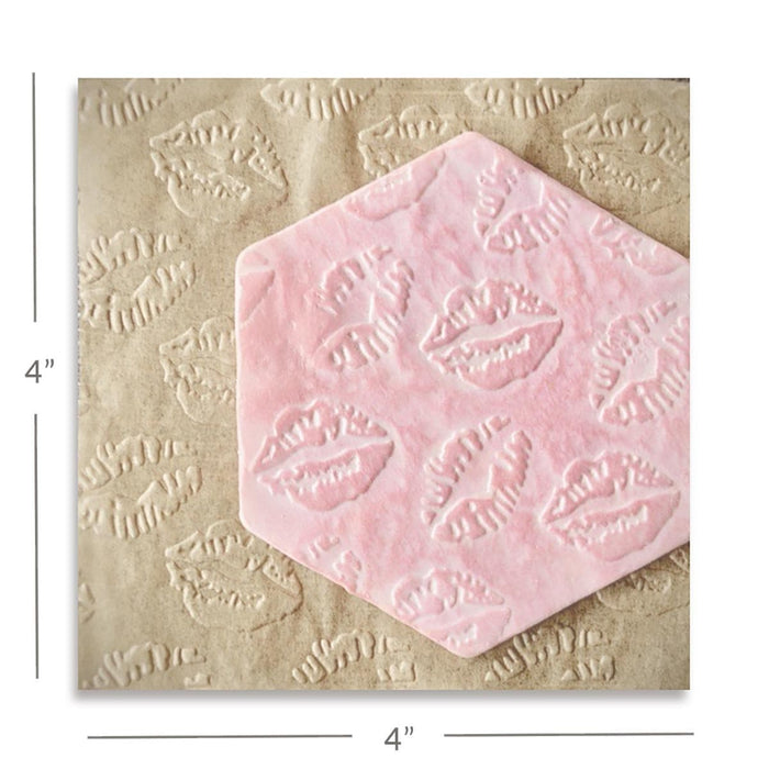 Intricut Edibles Parchment Paper Parchment Texture Sheets - Lips Kiss