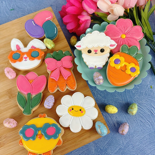 Tulip Cookie Cutter - The Cookie Countess